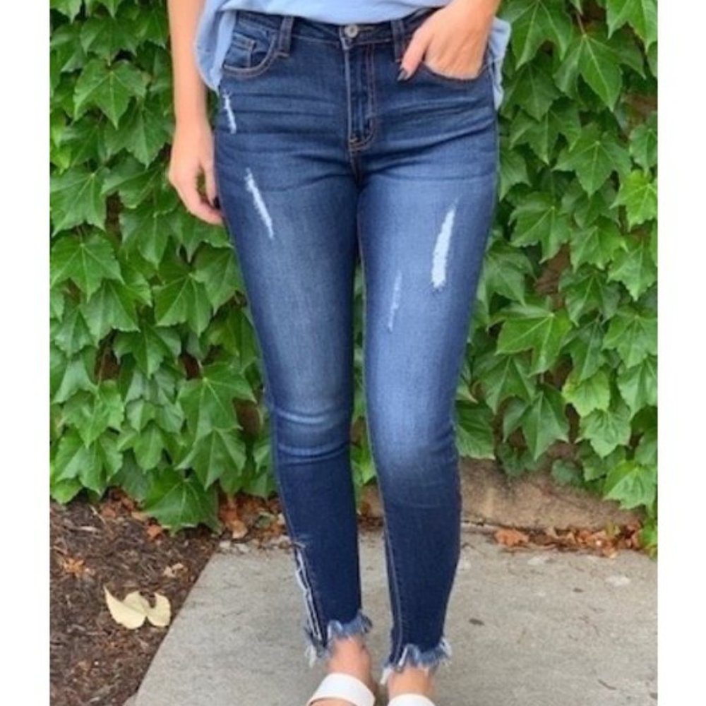 KANCAN HIGH-RISE DISTRESSED SKINNY JEANS SIZE 7
